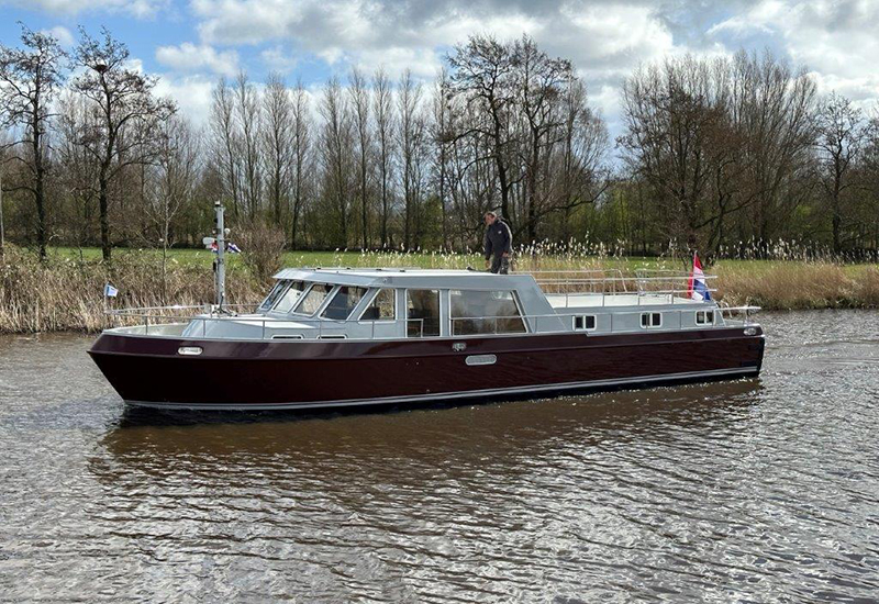 Motorboot Mila Mae Holland ab Irnsum